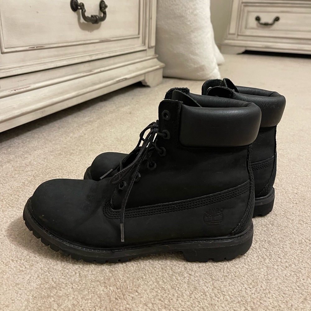 Timberlands - Picture 3 of 4